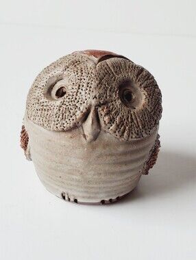 Vintage Studio Pottery Ceramic Owl Figurine Signed Monogram Base LEE